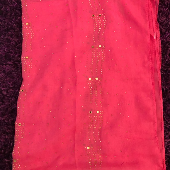 Hijab scarf - Picture 3 of 3